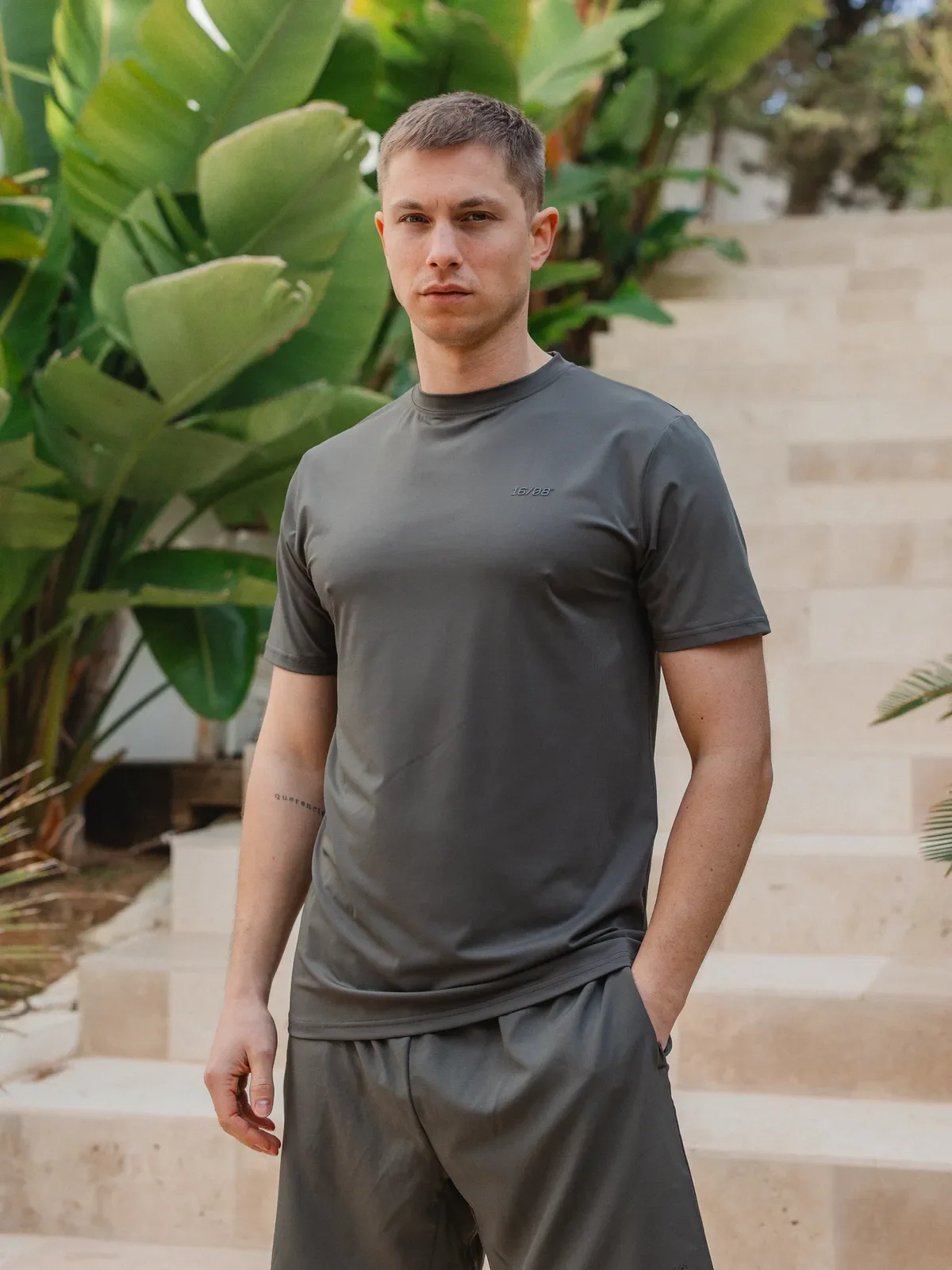 Army Green Basic Sport T-shirt - Image 5